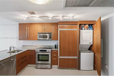 10275 Collins Avenue #1101, Bal Harbour, FL 33154 - Photo 7