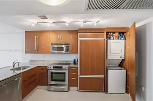 10275 Collins Ave, Bal Harbour, FL 33154 - Photo 7