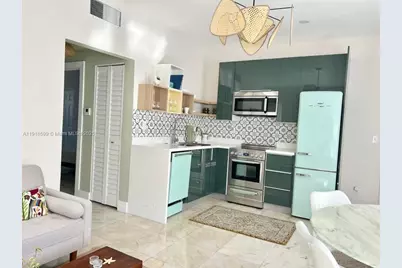 801 8th St #201, Miami Beach, FL 33139 - Photo 13