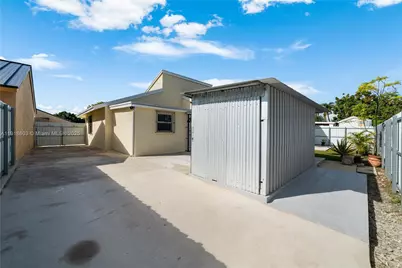 20029 SW 124th Ave, Miami, FL 33177 - Photo 27