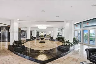 900 Bay Dr, Miami Beach, FL 33141 - Photo 9