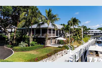 22 South Island Dr, Key Largo, FL 33037 - Photo 1