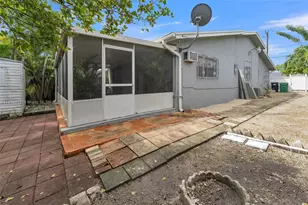 2401 SW 102nd Ave, Miami, FL 33165 - Photo 25
