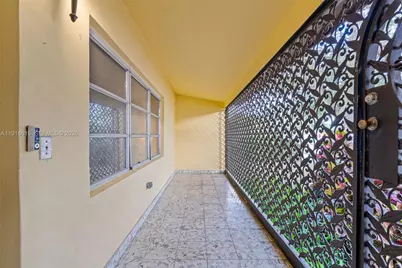 341 NW 147th St, Miami, FL 33168 - Photo 5