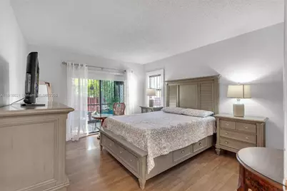 401 NW 107th Ave #107, Miami, FL 33172 - Photo 15