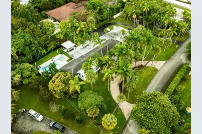 8290 Sunset Dr, Miami, FL 33143 - Photo 47