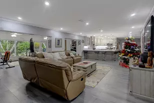 8290 Sunset Dr, Miami, FL 33143 - Photo 15