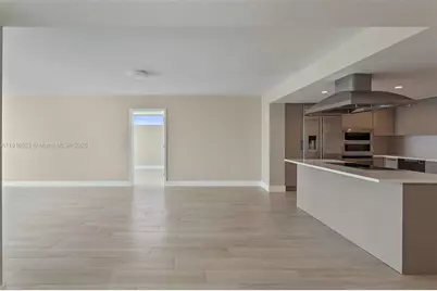 1150 101st St #PH 702, Bay Harbor Islands, FL 33154 - Photo 17