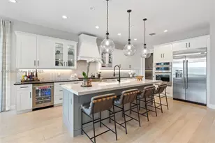 9369 Crestview Cir, Palm Beach Gardens, FL 33412 - Photo 5