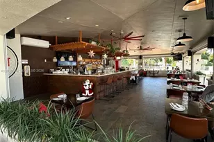 10794 NW 70th St, Doral, FL 33178 - Photo 41