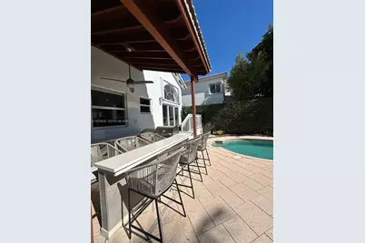 10794 NW 70th St, Doral, FL 33178 - Photo 19