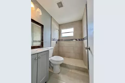 1436 NW 24th Ter, Fort Lauderdale, FL 33311 - Photo 11