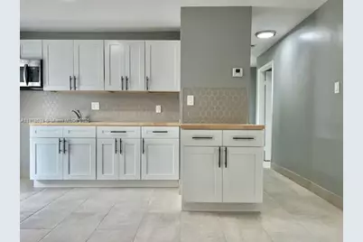 1436 NW 24th Ter, Fort Lauderdale, FL 33311 - Photo 1