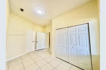 2635 SE 5th Ct, Homestead, FL 33033 - Photo 15