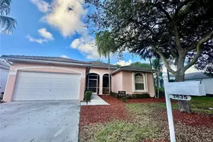 2635 SE 5th Ct, Homestead, FL 33033 - Photo 1