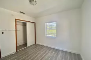 830 W 40th St, Miami Beach, FL 33140 - Photo 7