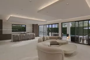 3170 Carter St, Miami, FL 33133 - Photo 3