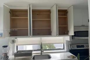 16909 N Bay Rd, Sunny Isles Beach, FL 33160 - Photo 19