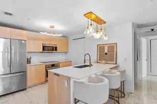 488 NE 18th St, Miami, FL 33132 - Photo 9