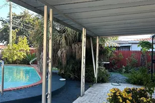 2659 W 10th Ave, Hialeah, FL 33010 - Photo 17