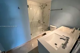 1000 West Ave, Miami Beach, FL 33139 - Photo 9