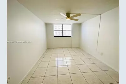 1621 Collins Ave #706, Miami Beach, FL 33139 - Photo 15