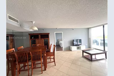 20515 E Country Club Dr #541, Aventura, FL 33180 - Photo 5
