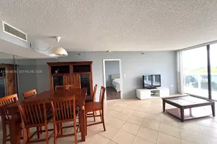 20515 E Country Club Dr, Aventura, FL 33180 - Photo 5