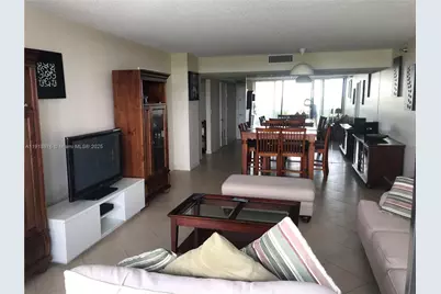 20515 E Country Club Dr #541, Aventura, FL 33180 - Photo 5