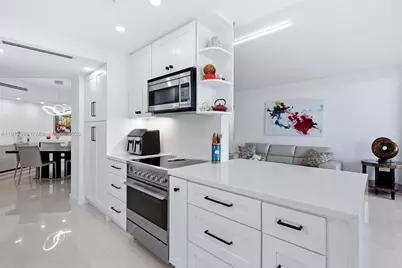 3000 Island Blvd #2404, Aventura, FL 33160 - Photo 13