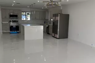 2041 NW 190th Terrace, Miami Gardens, FL 33056 - Photo 3
