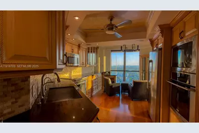 2000 Island Blvd #3004, Aventura, FL 33160 - Photo 3