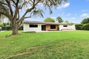 9760 SW 119th St, Miami, FL 33176 - Photo 1