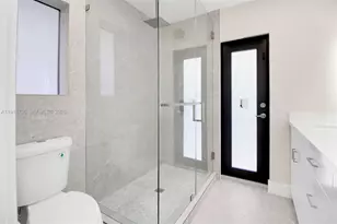 9760 SW 119th St, Miami, FL 33176 - Photo 23