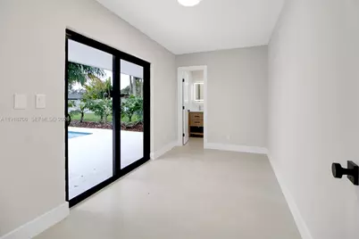 9760 SW 119th St, Miami, FL 33176 - Photo 7