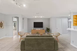 2649 Center Ct Dr, Weston, FL 33332 - Photo 17