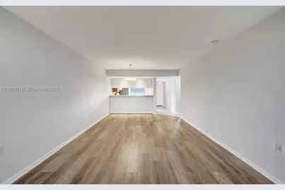 1715 Whitehall Dr #305, Davie, FL 33324 - Photo 9