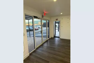 3990 NW 26th St, Miami, FL 33142 - Photo 11