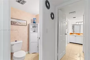 3675 N Country Club Dr, Aventura, FL 33180 - Photo 19