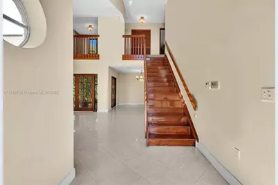 8249 NW 200th Ter, Hialeah, FL 33015 - Photo 7