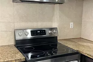 2121 NE 168th St, North Miami Beach, FL 33162 - Photo 3