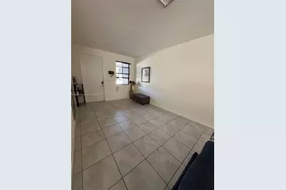 11472 SW 252nd Ter, Homestead, FL 33032 - Photo 5