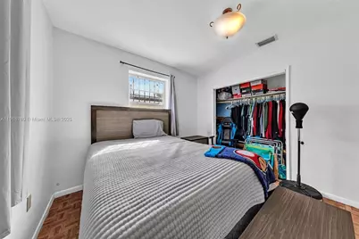9311 Broad Manor, Miami, FL 33147 - Photo 15