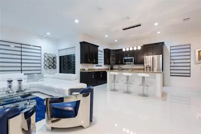 9735 W 34th Ct #9735, Hialeah, FL 33018 - Photo 7