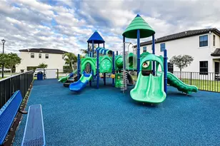 9735 W 34th Ct, Hialeah, FL 33018 - Photo 25