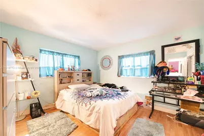 3230 N 72nd Ter, Hollywood, FL 33024 - Photo 11