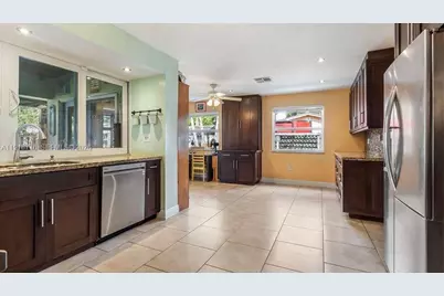4903 SW 90th Ter, Cooper City, FL 33328 - Photo 39