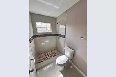 251 N 68th Ter #251, Hollywood, FL 33024 - Photo 17