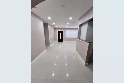 251 N 68th Ter #251, Hollywood, FL 33024 - Photo 11