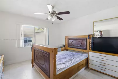 272 191st Ter, Sunny Isles Beach, FL 33160 - Photo 25